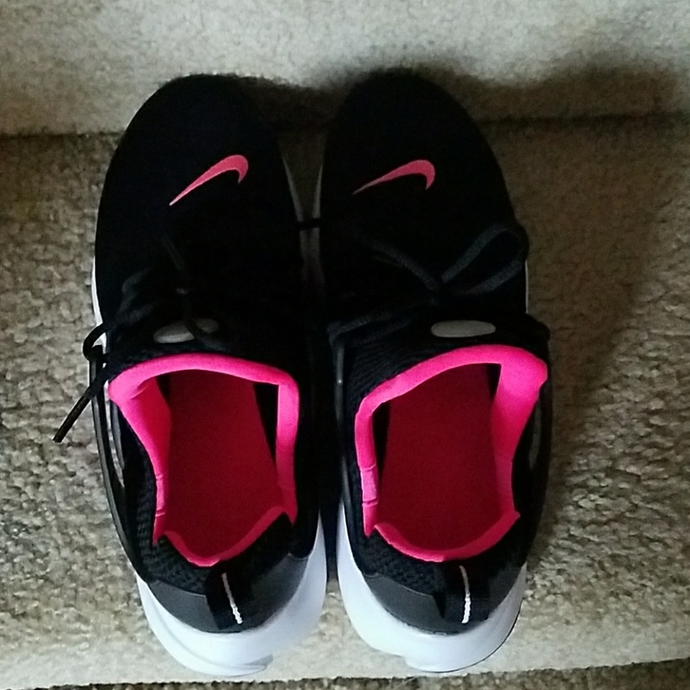 Super cute Nike Presto